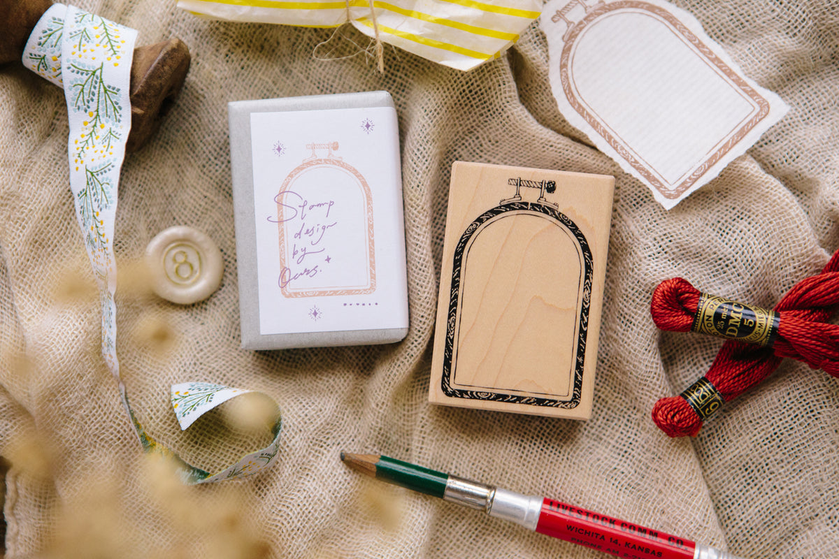 Ours Studio - Window Embroidery Hoop Rubber Stamp