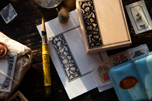 Ours Studio -  Flower Frame A Rubber Stamp