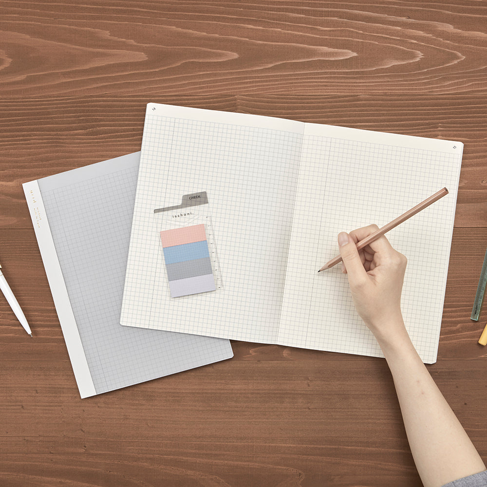 Daigo Notebook A5 Grid/Plain with scratch-resistant cover
