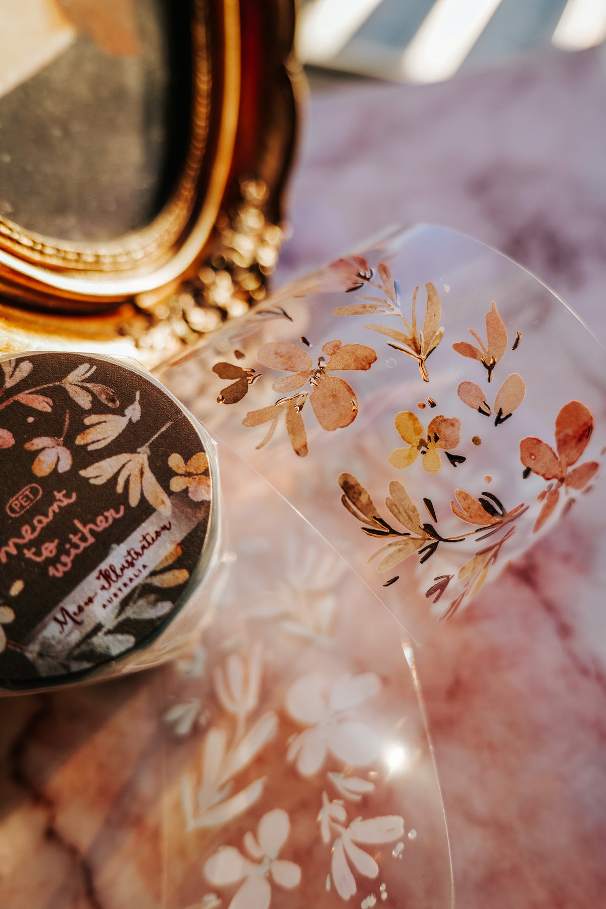 Meow Illustration Meant to wither Glossy PET tape with Rose Gold